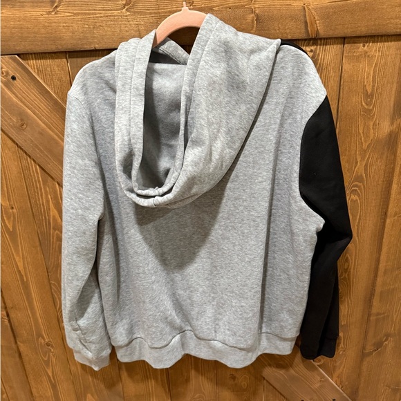 BOGO! ❤️SHEIN❤️ Curve Sweatshirt - Picture 6 of 10